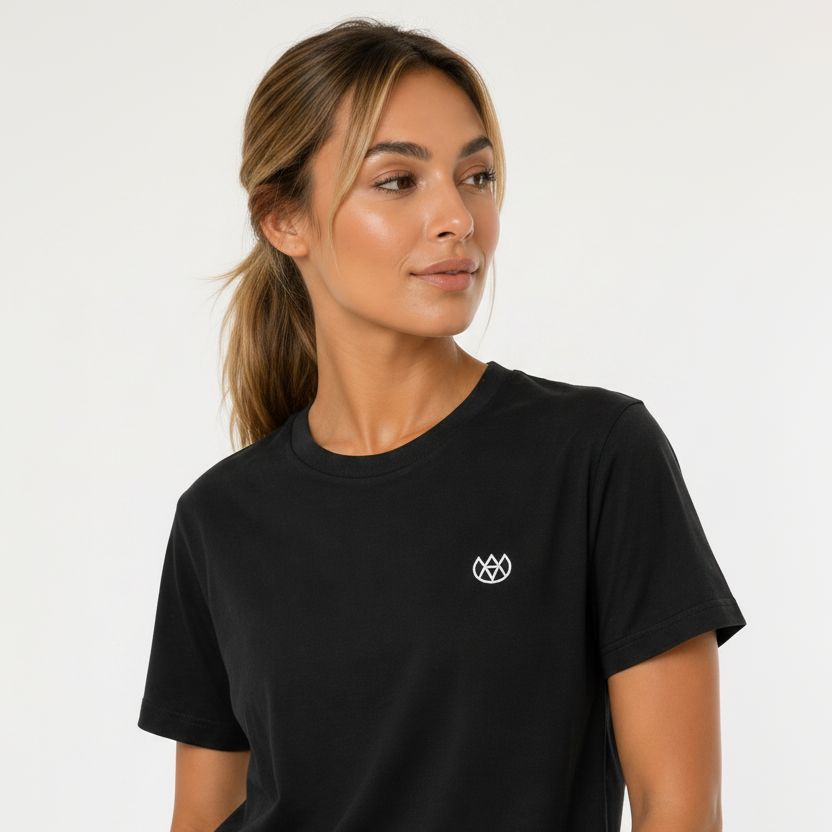 La camiseta negra esencial Imagen secundaria del producto