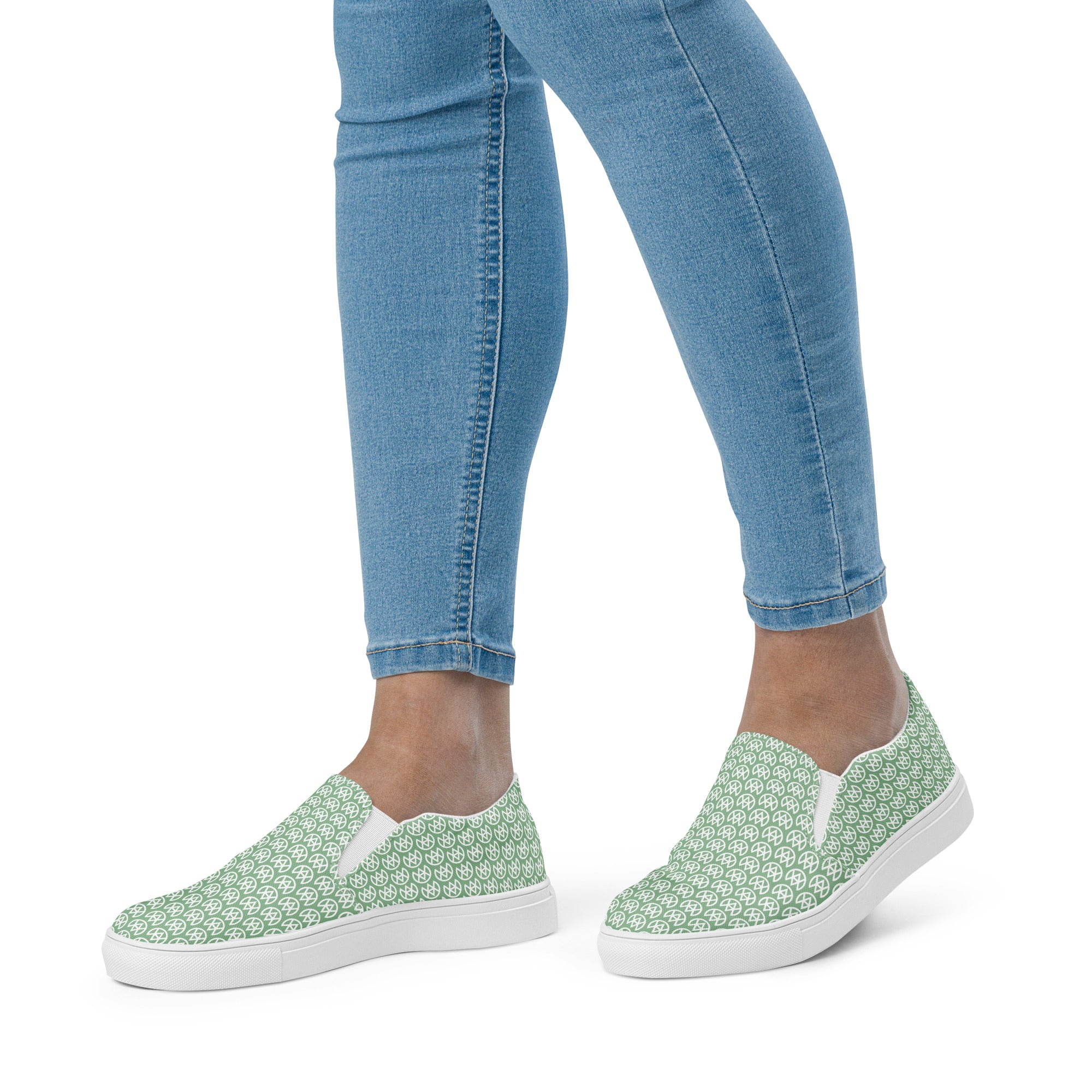 Clover Canvas Slip-ons